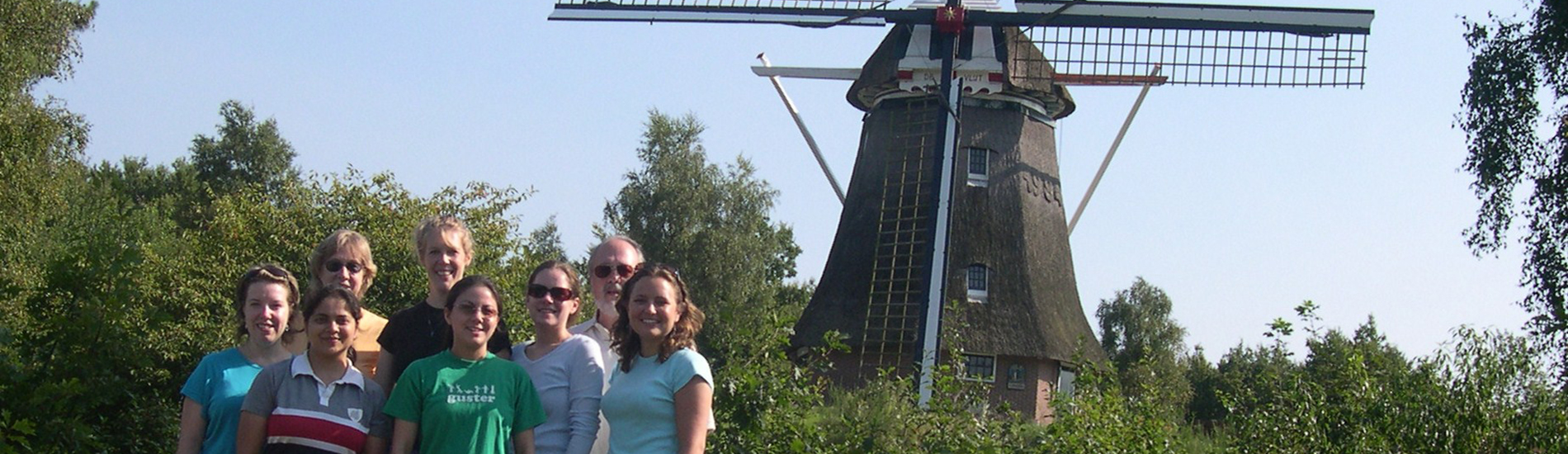 windmill1900x550 Windmill with team